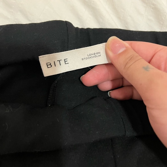 BITE black slit leggings - Picture 4 of 4